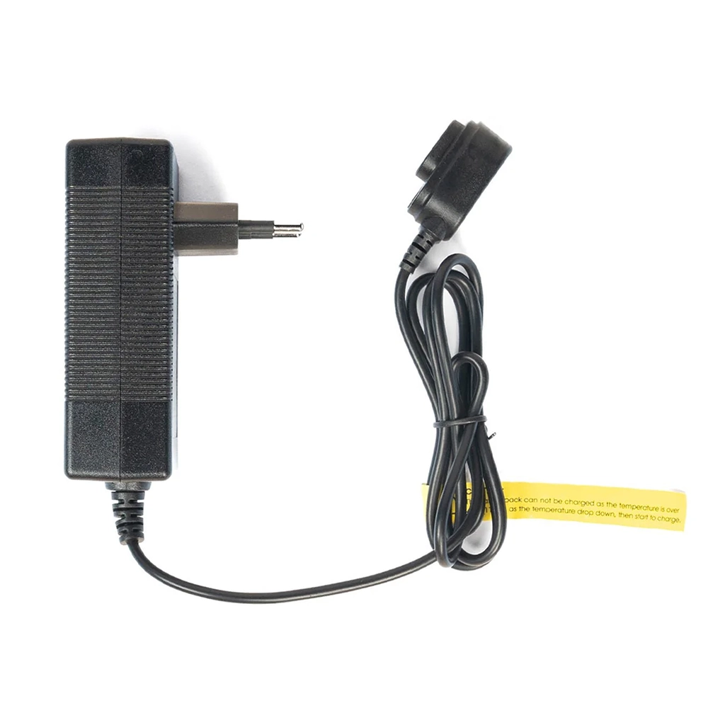 MAKO バッテリー充電器